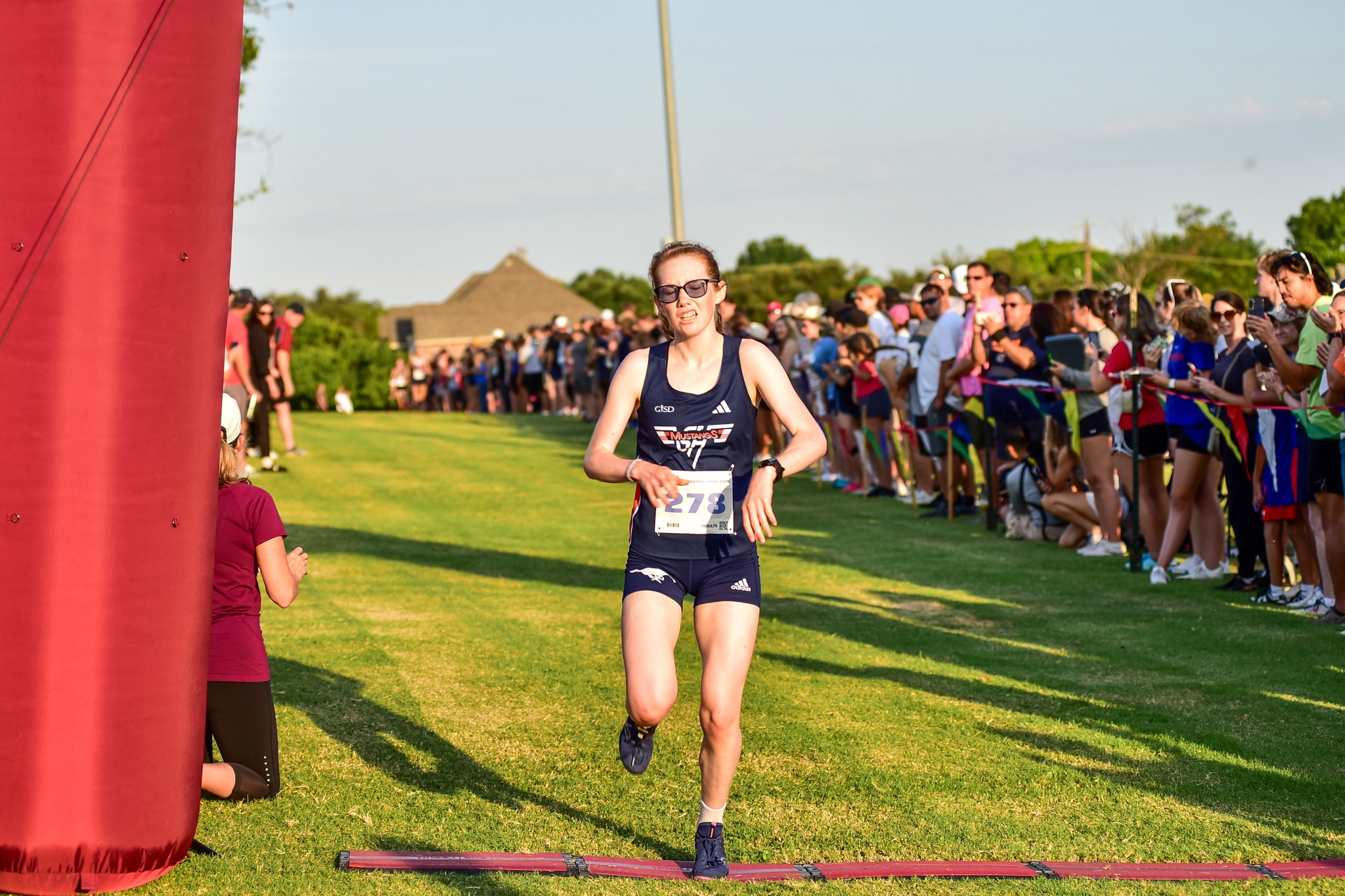 Leonard paces Sachse at Plano ISD XC Invitational