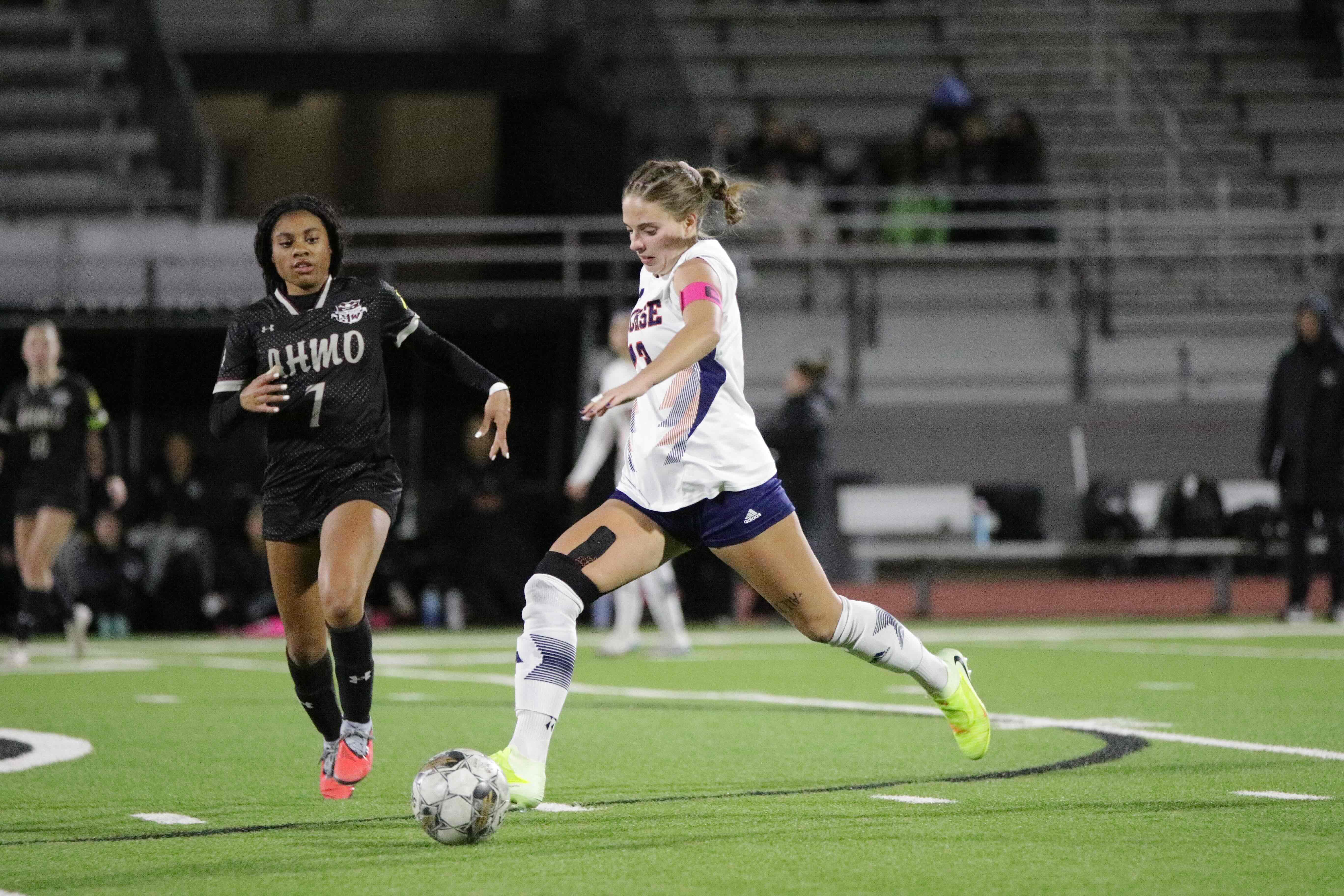 Dowdle’s 2 goals pace Sachse