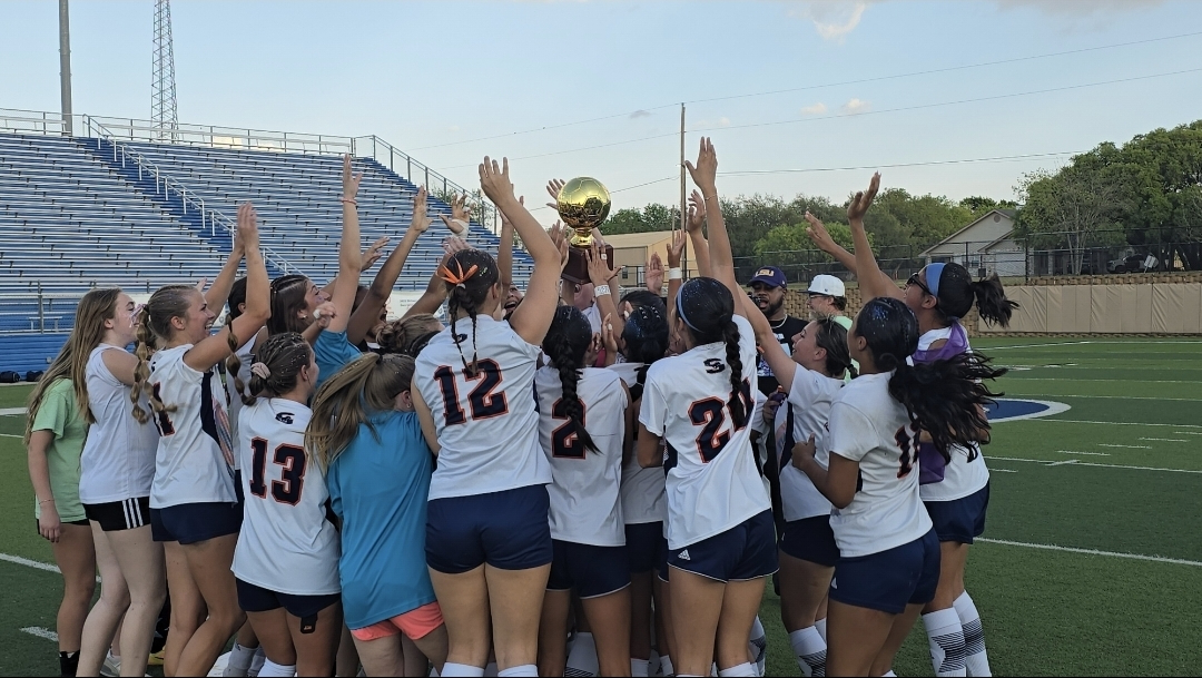Sachse dominates Grand Oaks 4-0 in regional final
