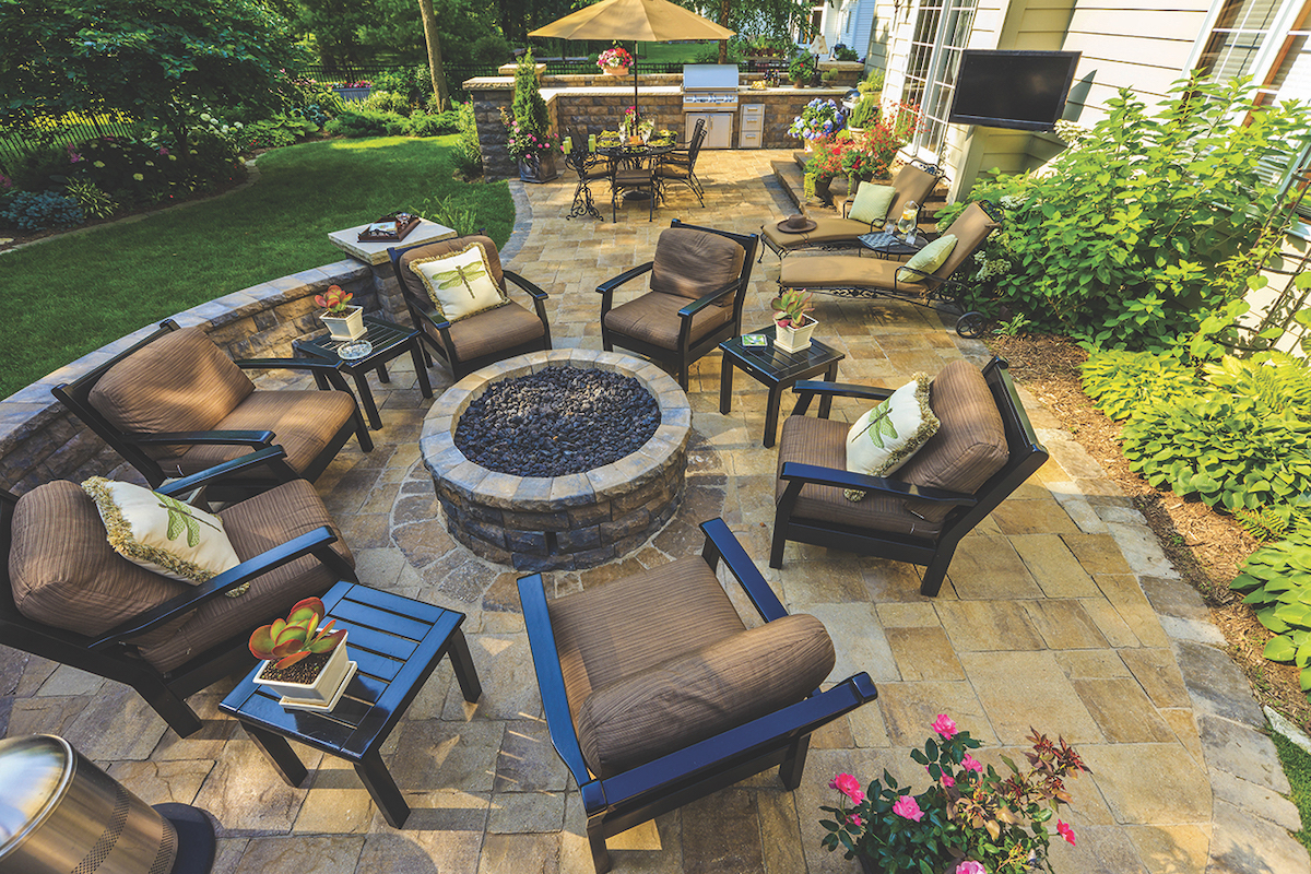 Creating the ultimate outdoor TV retreat